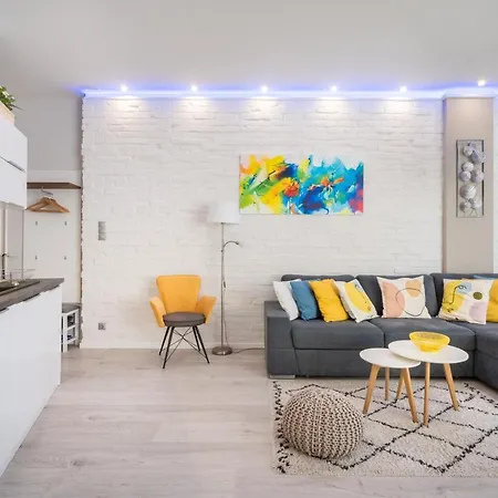 Urban Pearl Spacious For Two