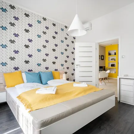 Bpr Lavish In Downtown Budapest