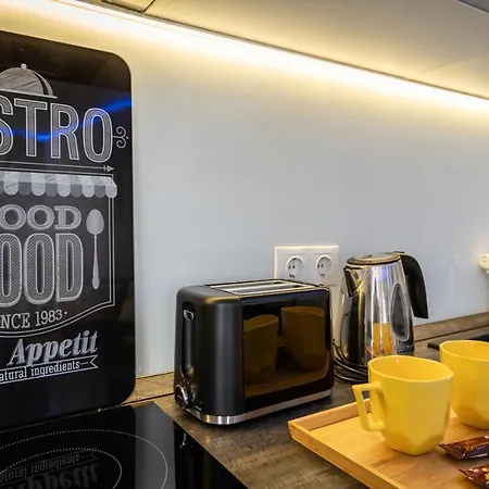 Bpr Lavish In Downtown Budapest