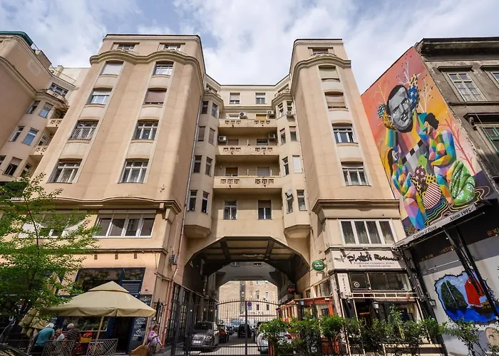 Lägenhet Bpr Lavish In Downtown